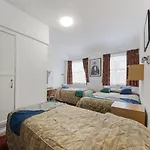 Upper Berkeley Hotel