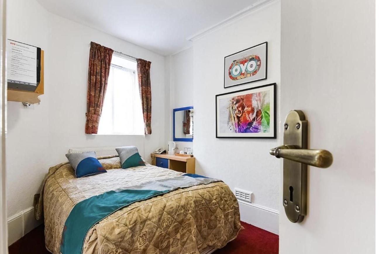 Upper Berkeley 3* London