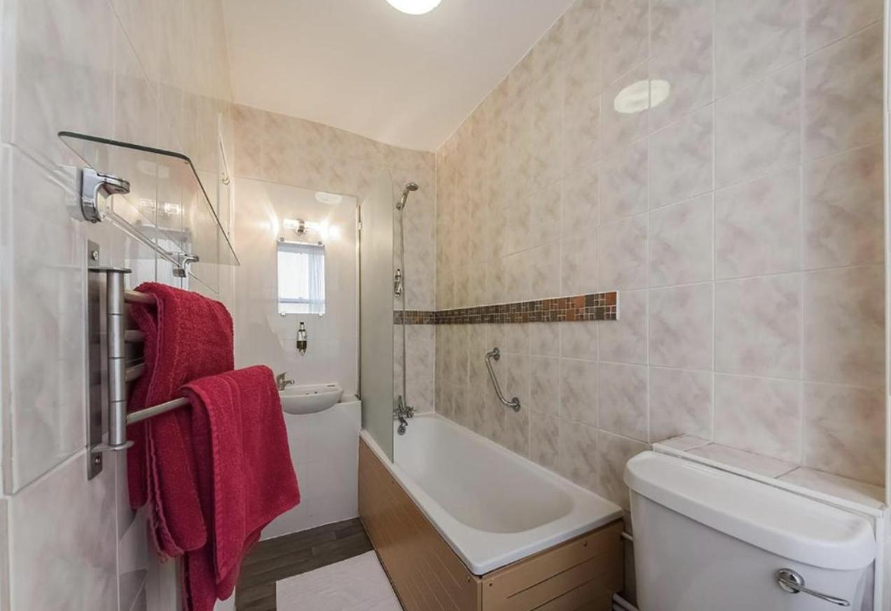 Upper Berkeley 3*