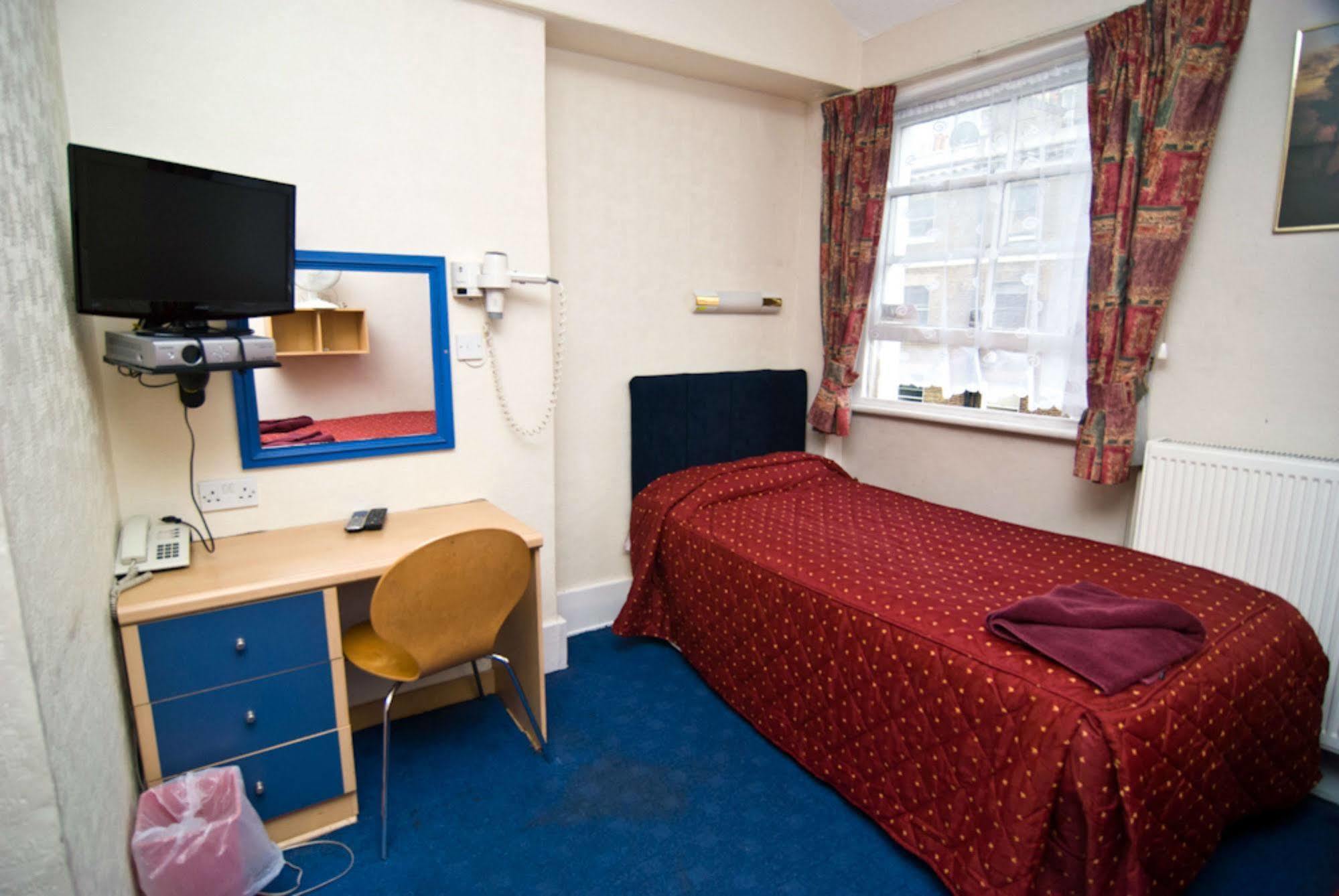 Upper Berkeley Hotel London